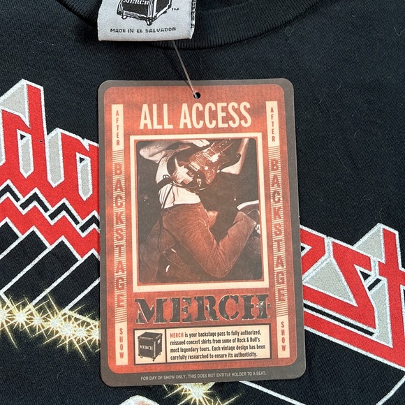 Judas Priest Defenders of the Faith 1984 Tour Shirt 2005 REISSUE NWT Read Detail - Picture 4 of 12